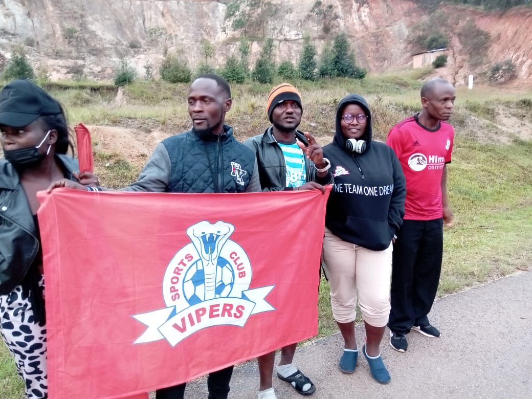 BukenyaMagidu's tweet image. @VipersSC Mutala Ku Mutala
Next Stop Over Is Hoima City This Sunday. 
@FUFAUgandaCup 
@KitarafcHoima vs @VipersSC 
Royal Park Butema Hoima
#KITVIP #UgandaCup
@PlasconUganda 
@stanbicug 
#BkMediaPromotions 
hardwareworld.ug