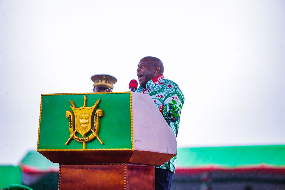 Gitega's tweet image. Placée sous le thème « Le travail est la dignité : que chaque Burundais mette son talent au service de la construction de l’avenir ».Le #Burundi s'est joint à la communauté internationale pour célébrer la Journée internationale du Travail, célébrée chaque 1er mai.