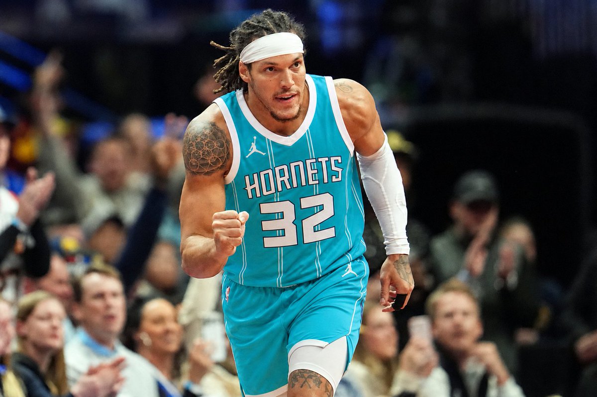 Hornets For The World 🐝 tweet media