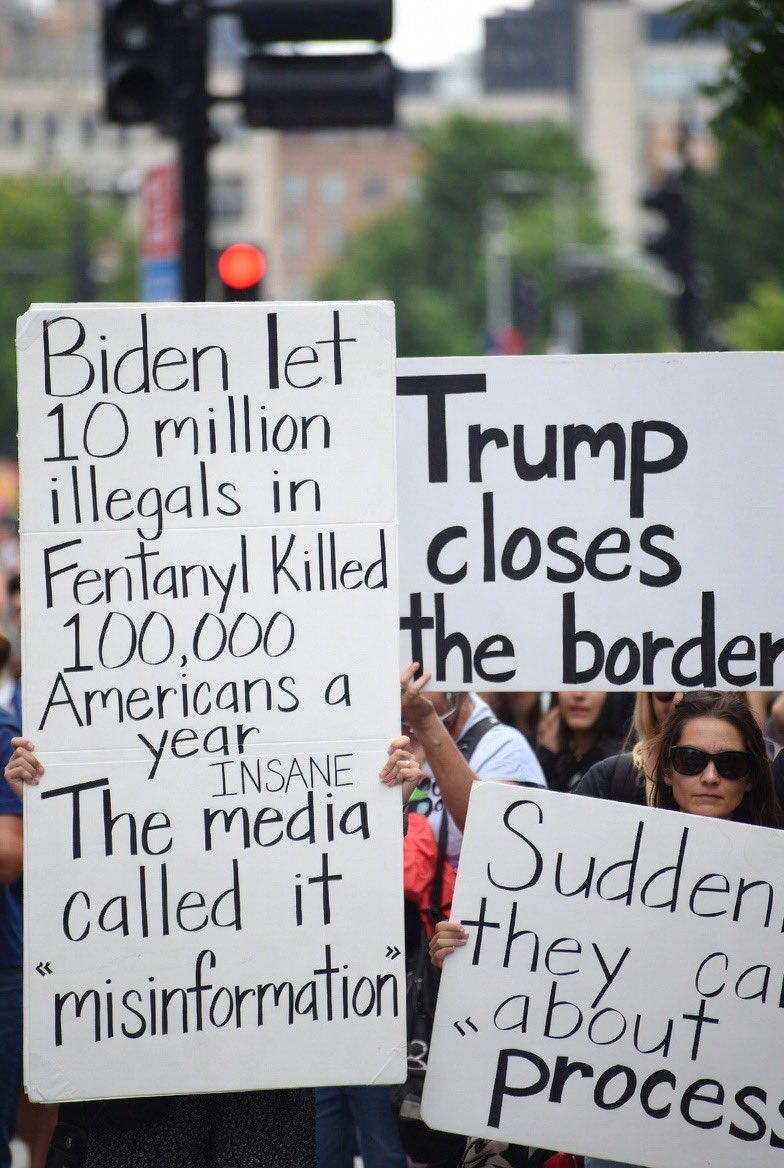 dimkovska88's tweet image. Biden let 10 million illegals in. Fentanyl killed 100,000 Americans a year. The media called it "misinformation." Trump closes the border and suddenly they care about "process." The audacity is insane!
#Biden #Trump