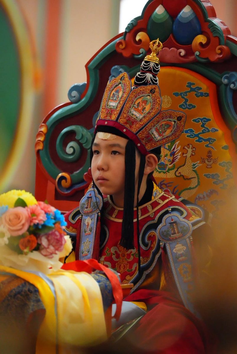 祝蒙古佛教最高領袖、至尊 奧奇爾達裡（Ochirdari）生日快樂！願成千上萬的信眾為蒙古博格達十世尊者祈禱。