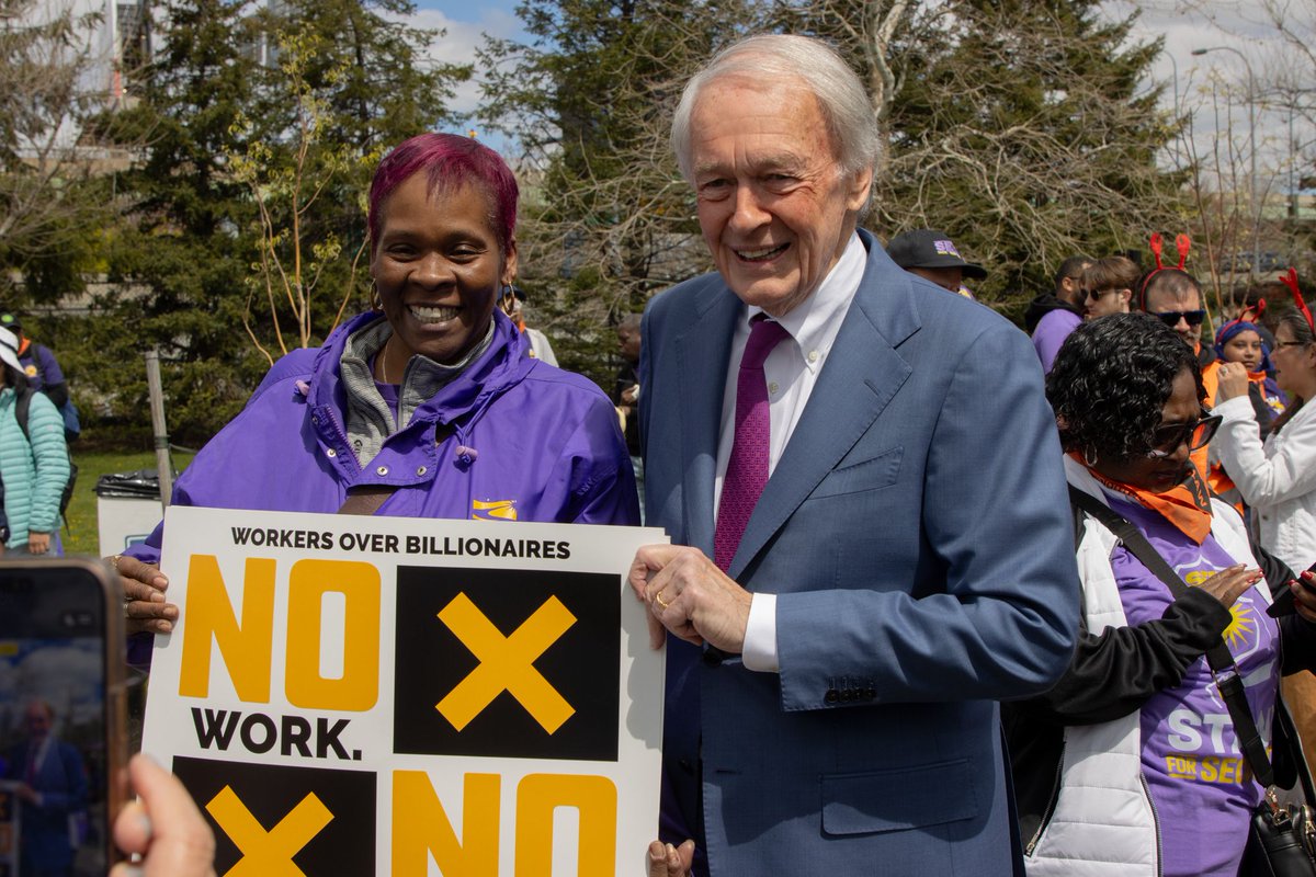 Ed Markey tweet media