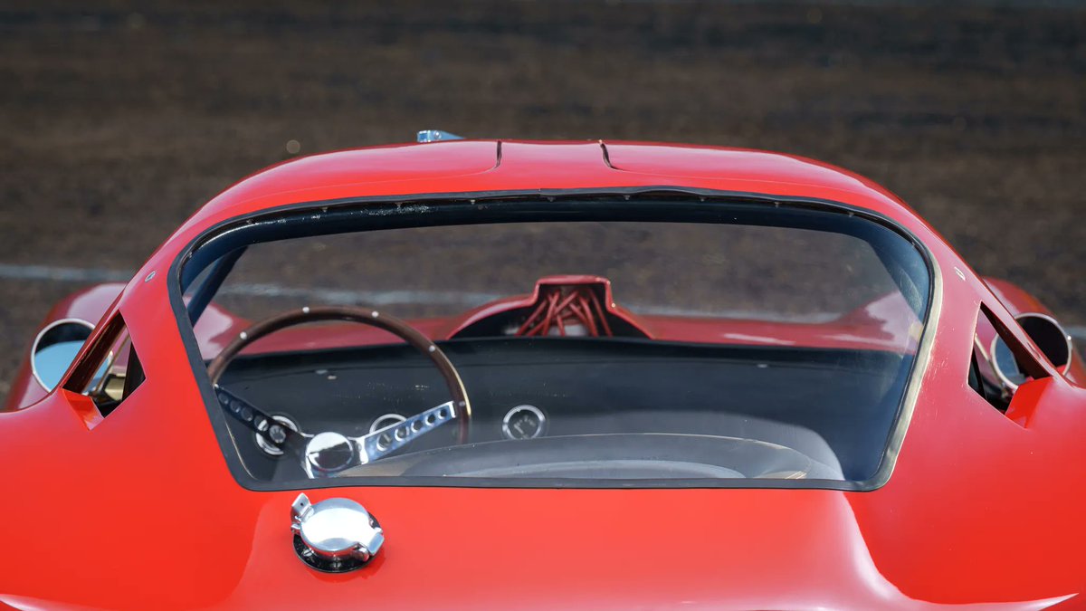 aut0mob's tweet image. Guess the car 🤔 ready for #caturday 🐾