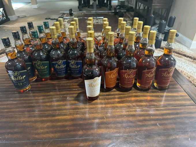 Bourbon Whiskey tweet media