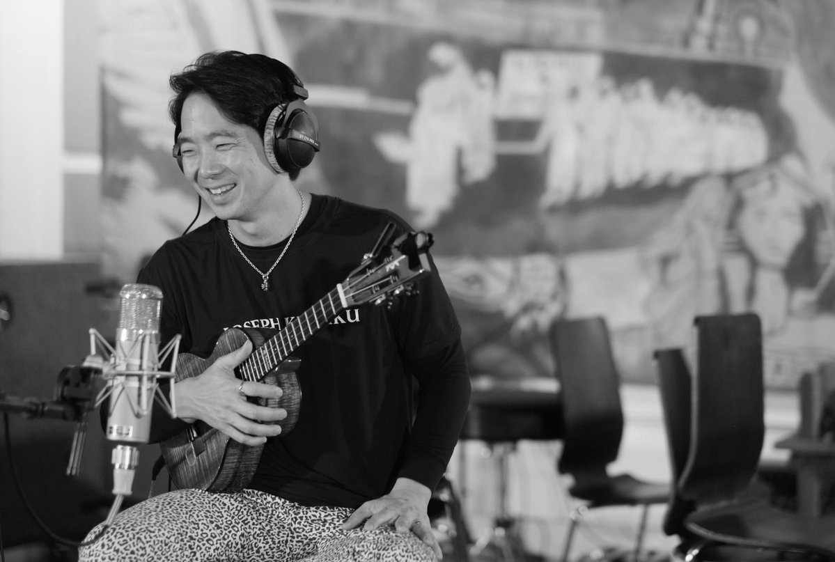 Jake Shimabukuro tweet media