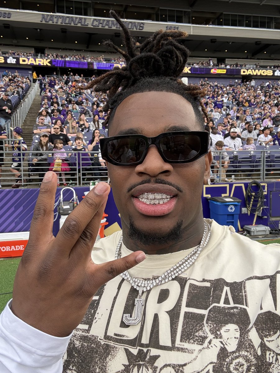 Washington Athletics tweet media