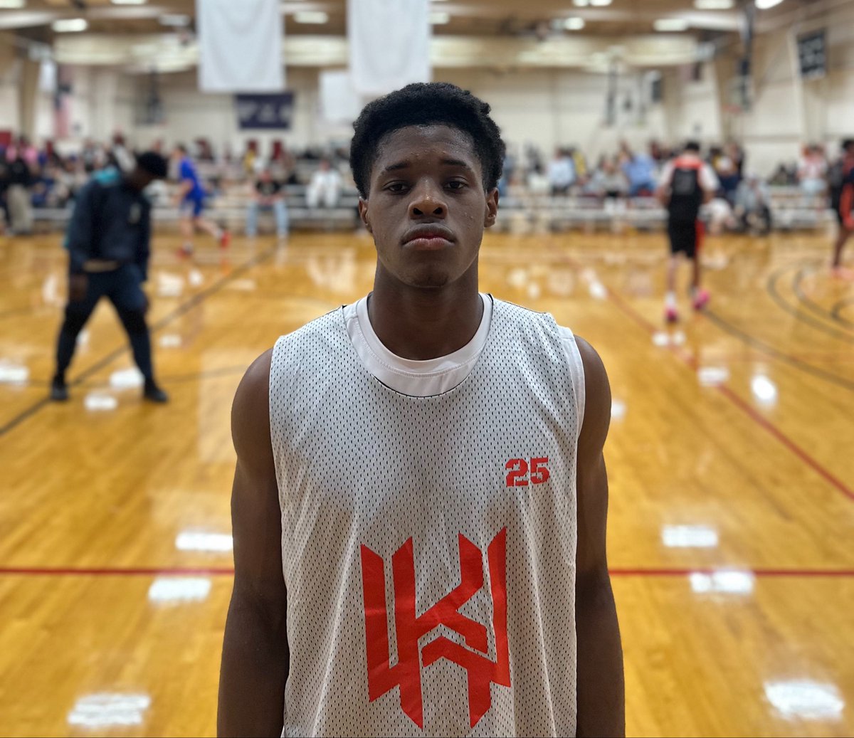 hoopseen's tweet photo. Xavier Barber continues to have a big spring on the HoopSeen circuit, and he brought that same energy to #BobGibbons. Barber had an explosive 32-point performance in Norcross Heat’s win.

Jamal Amdler brought contagious energy to the group with his on-ball defense and relentless motor. 
@norcrossheat28