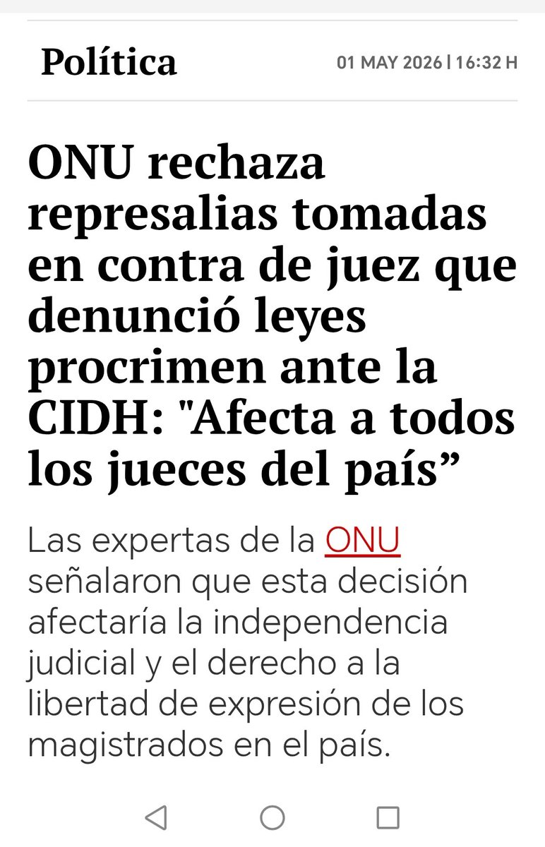 Operadores políticos de la Mafia. Eso es lo que son.
Por eso los peruanos necesitamos un Presidente que derogue las Leyes pro crimen, promovidas por el miserable Rospulgoso y revierta todos los atropellos instaurados por los delincuentes de cuello y corbata.