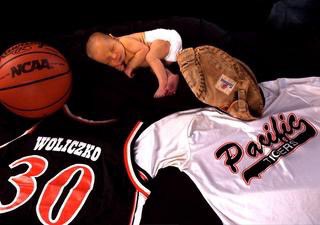 AWoliczko's tweet image. My baby girl @McKennaDub turns 18 this month 🥹 #girldad