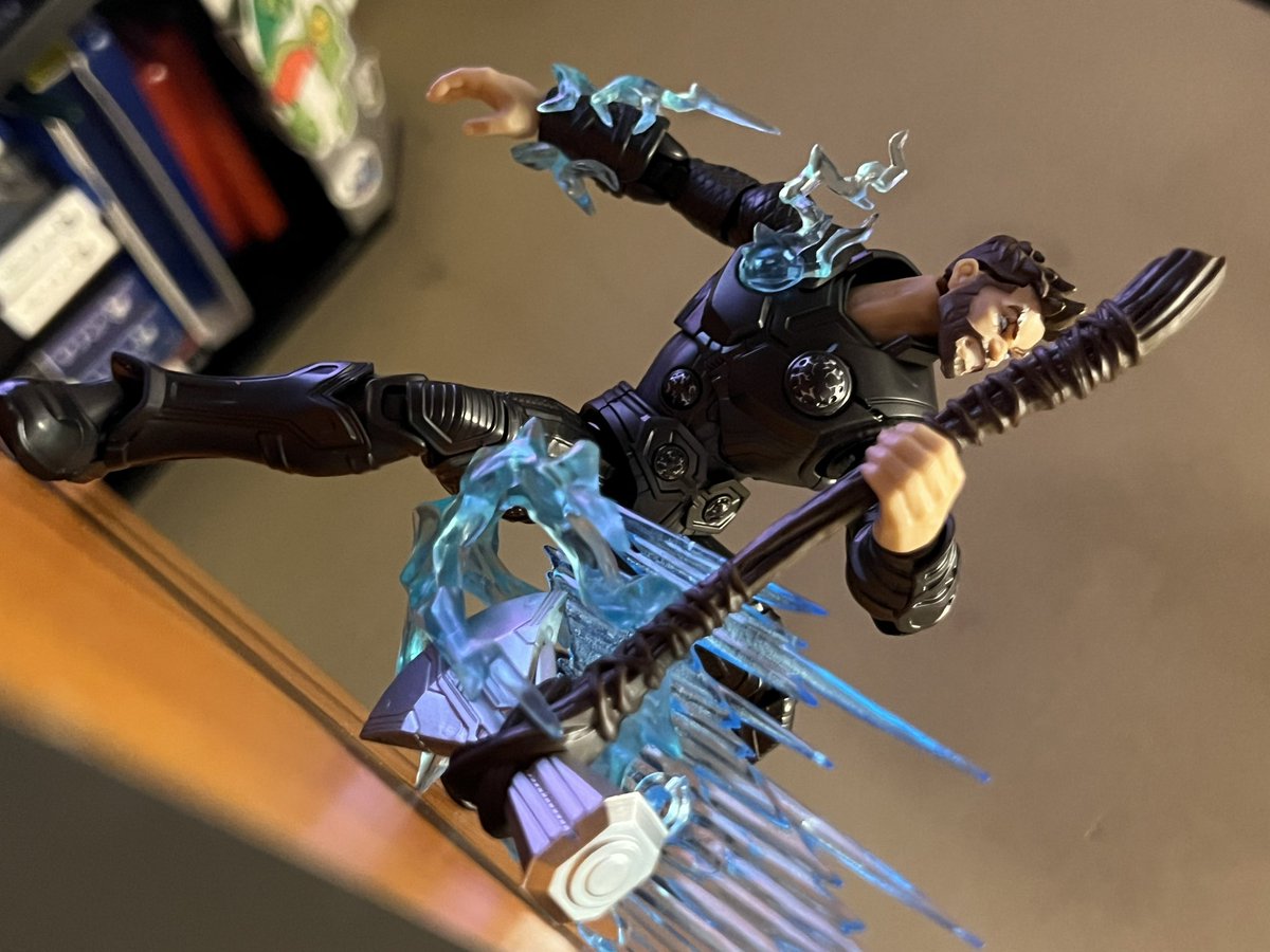 blockees thor!

got him about a week ago at walmart

gotta say for $15 hes a steal! amazing articulation and accessories! hes a lot of fun to pose around