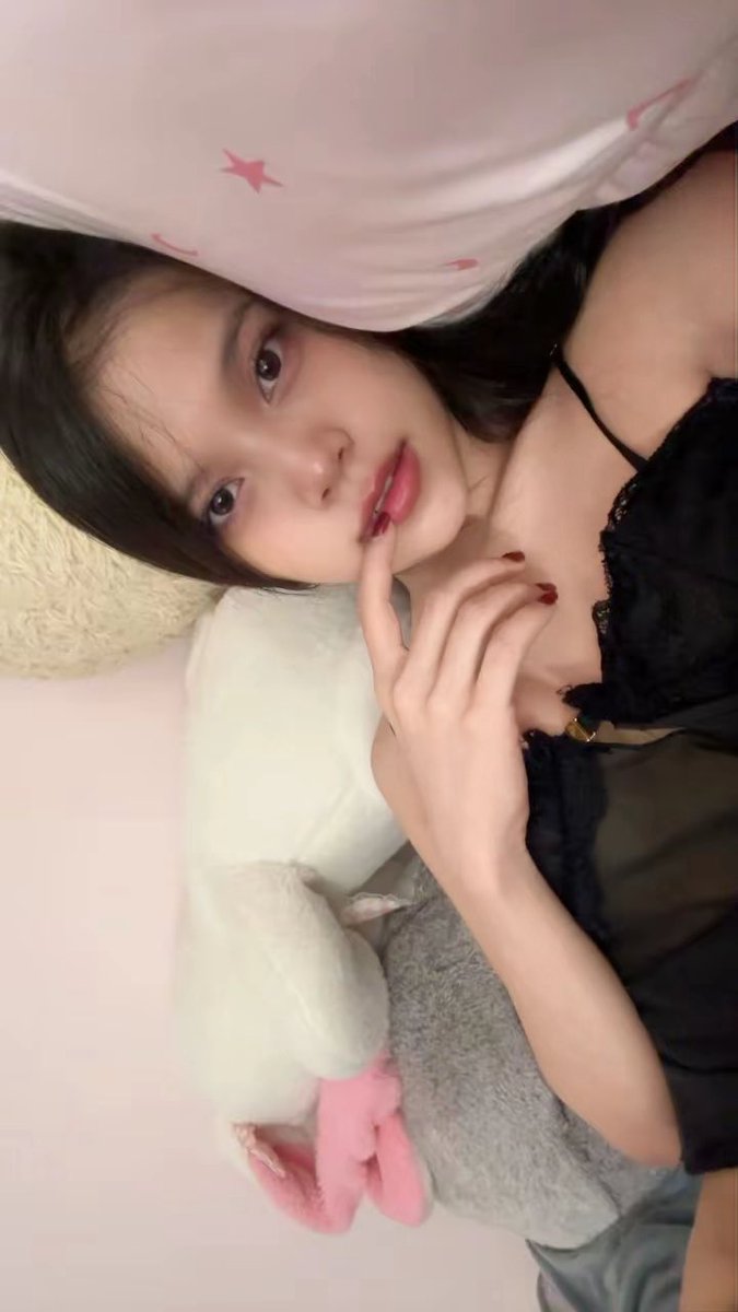 Daisy KD tweet media