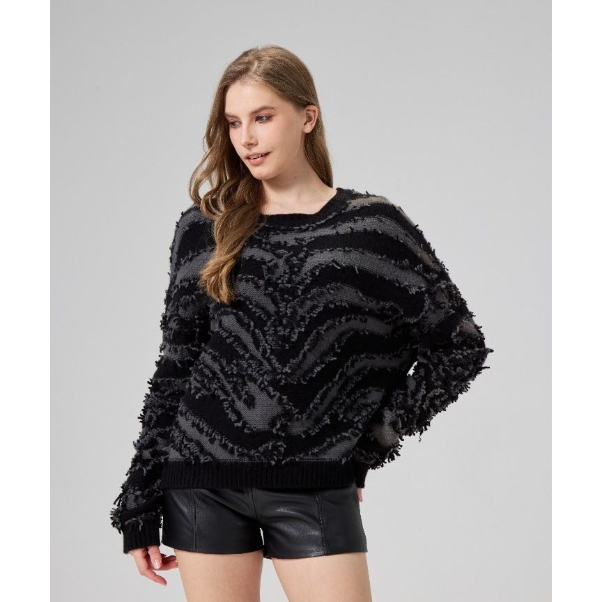 Yuanwo2026's tweet image. his 100% cashmere animal intarsia knit sweater blends statement design with a clean
Ready to create your next bestseller? ✨👇
#Cashmere #IntarsiaKnit #ModernLuxury #WomensFashion #QuietLuxury #PremiumKnitwear #ContemporaryStyle #CapsuleWardrobe #FashionCollection #fyp