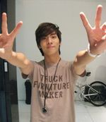 hourly rare shinee tweet media
