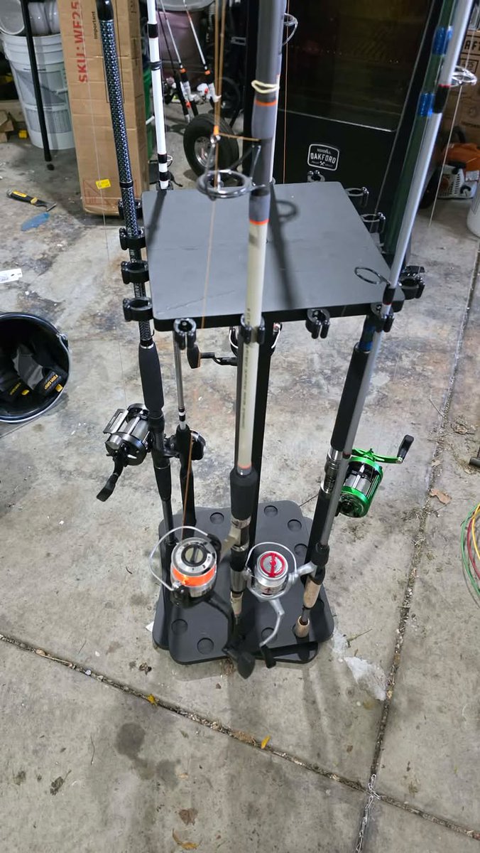 RedBeards86's tweet photo. I love this new rod holder, It is the little things in life that make me smile hahaha. Don't mind the garage it is in the process of moving things to the property
#redbeardssurvivalandoutdoors #fishing #fishinglife #fishingrodholder #fishingrod https://t.co/n18keAJNN0