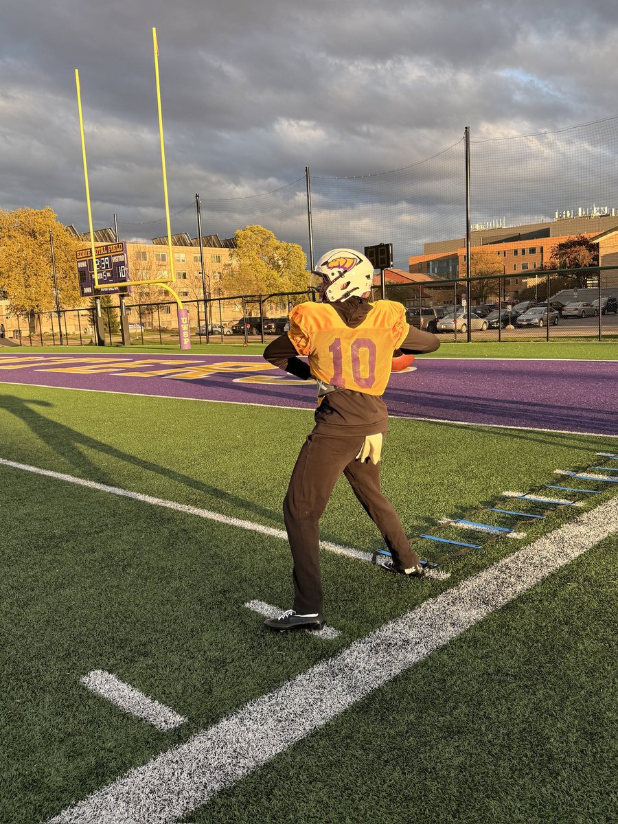 UWSP Football tweet media