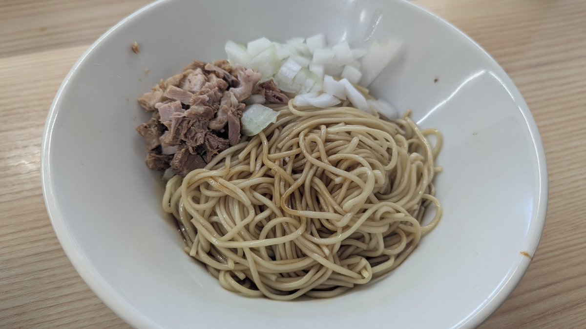 ないとん tweet media