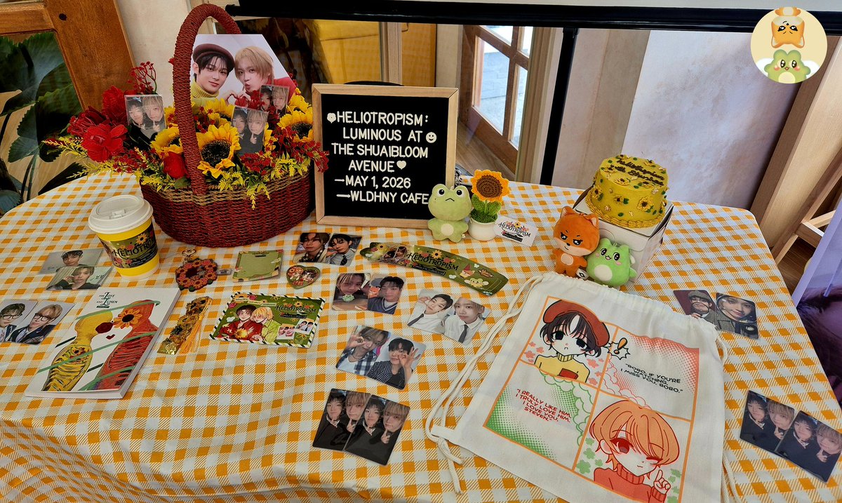 shuaiveneleven's tweet photo. 🌻THAT’S A WRAP🌻

​The blooming day of Heliotropism: Luminous at the Shuaibloom Avenue has come to a close, overflowing with joy and love!🌤

​We are incredibly grateful to everyone who joined us for this intimate gathering of Tishuz enthusiasts.🧻

​We hope you had an unforgettable time, and we can’t wait to see you again very soon!😉

#HeliotropismWithSHVN
#STEVEN #스티븐
#SHUAIBO #장슈아이보