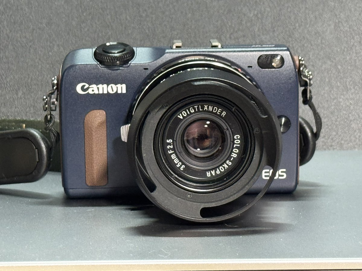 kikuling's tweet photo. フォクトレンダー35mmf2.5Pの組み合��せも良い!
#EosM2 https://t.co/mEmCXWNR8s