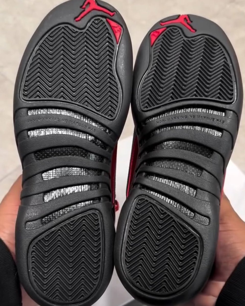 Complex Sneakers tweet media