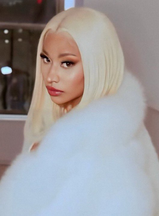 Stats of Minaj tweet media