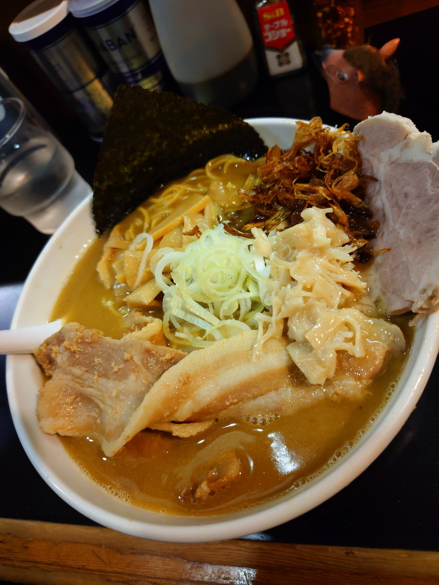 オニプカさん tweet media