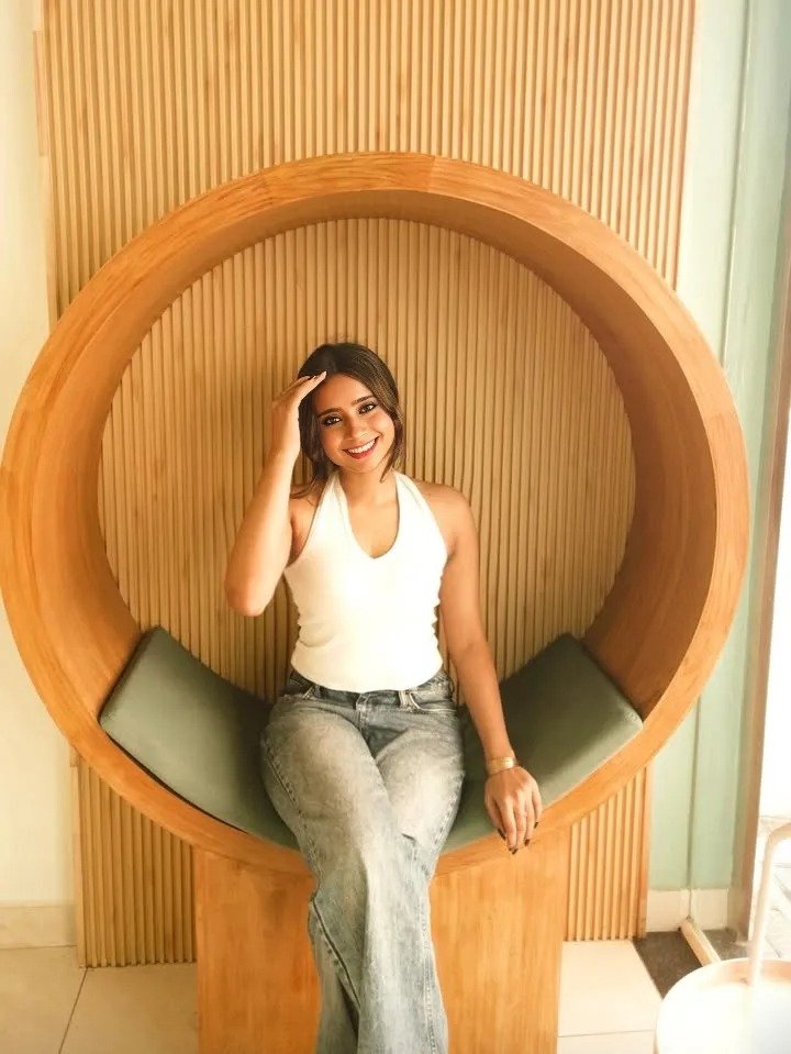manisha_mithra's tweet image. Hi, good morning  everyone! 🥰

What’s up? Any plans for the weekend? #weekend #weekendoutfits #weekendvibes #girlsposes #girlsweekend #girlsouting #girlsoutfits #girlsstyles #girlshairstyles #duskybeauty #tamilponnu #nammaveetuponnu #thalaivarnirandharam #Jailer2