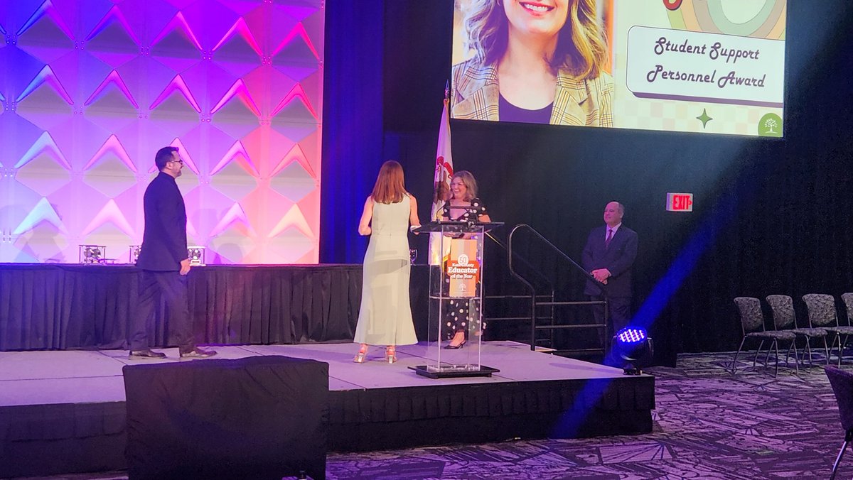 StCharlesEast's tweet photo. Congratulations to our very own Katie Perkins for winning Kane County Educator of The Year in the Student Support Personnel category!  Thanks for all you do on behalf of our students Katie. #SaintsPride⚜️ #AllinSaINts  @STCECCR @StCharlesD303
@KaneCountyROE #EOTY50 https://t.co/yHCcd5dJ7L
