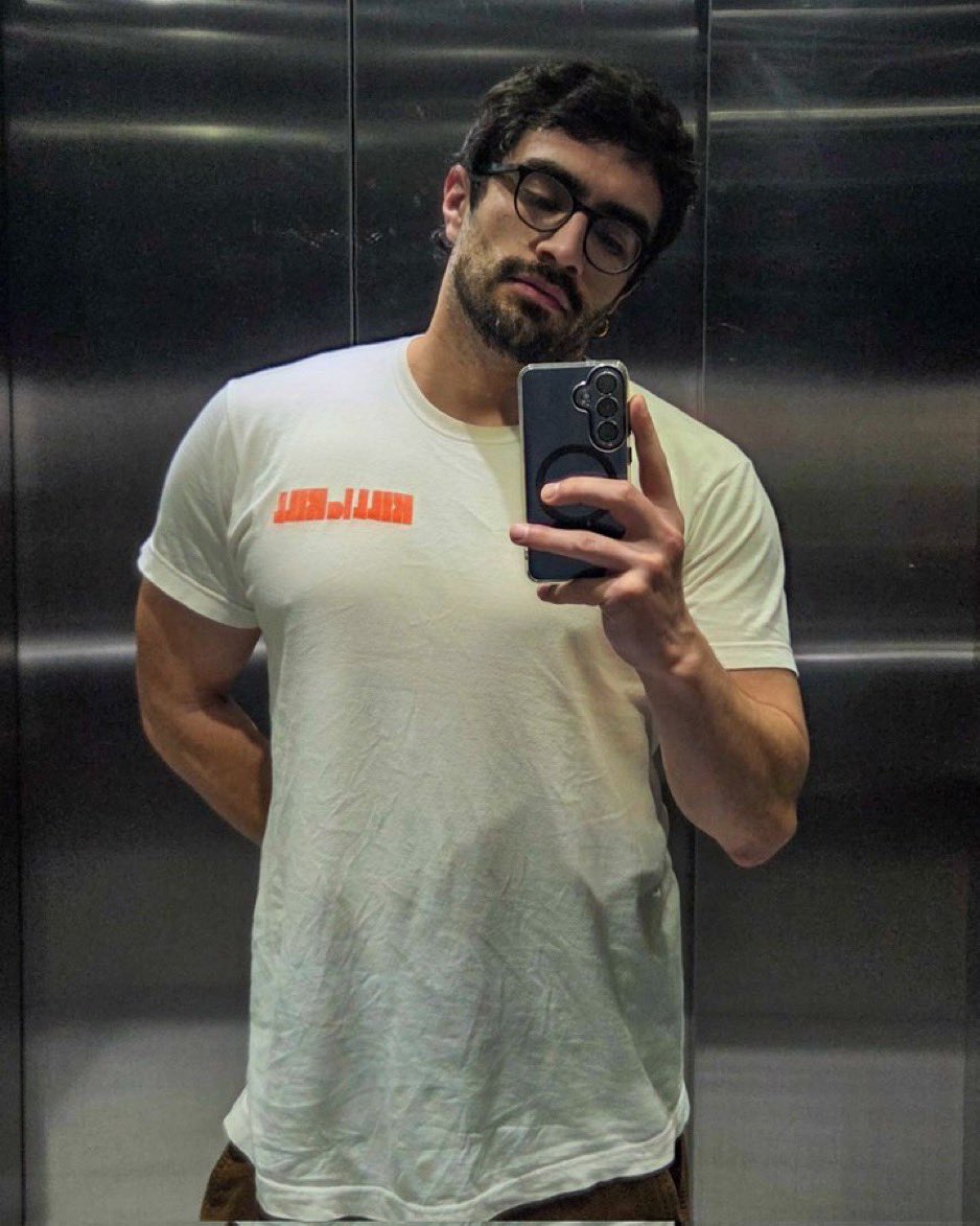 BigBootyLatinoFantasy tweet media