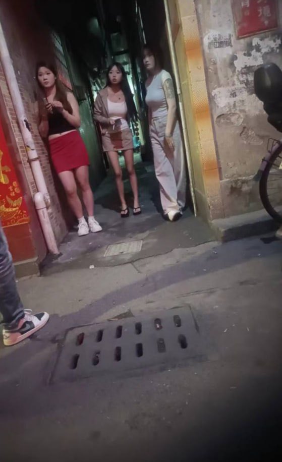 #东莞
麻涌大盛近期热闹非凡，妹子多可选择也就多了。遇到这情况必停下来询价。