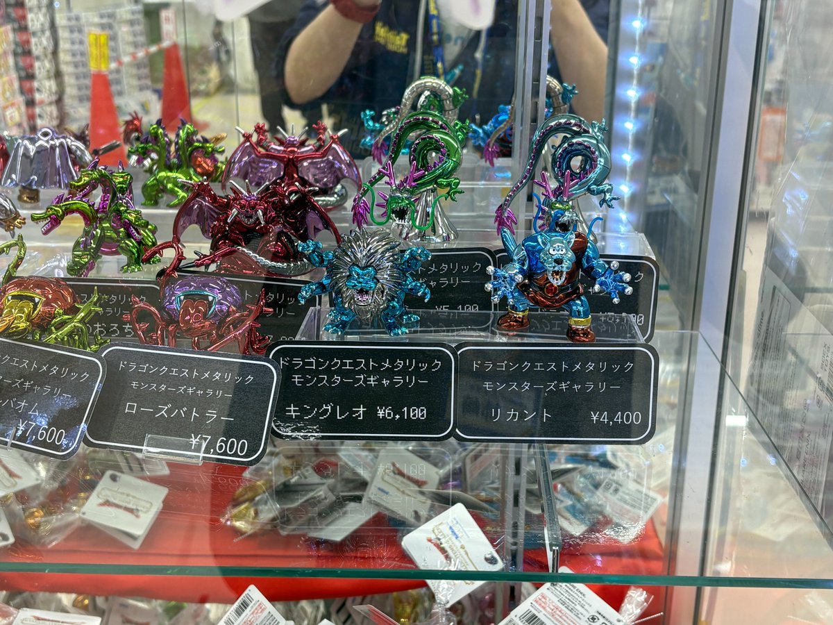 タムタム　メタリックモンスターズギャラリー　8体まとめ ドラクエコーナーにてメタリックモンスターズシリーズ販売しております