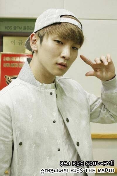 hourly kim kibum tweet media