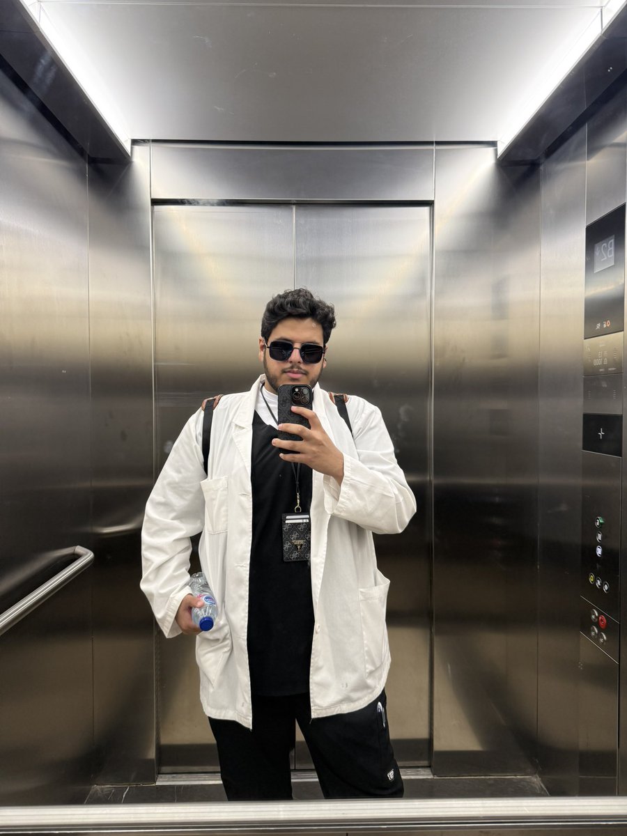 Arahman_A0's tweet image. #Internship April 🤩