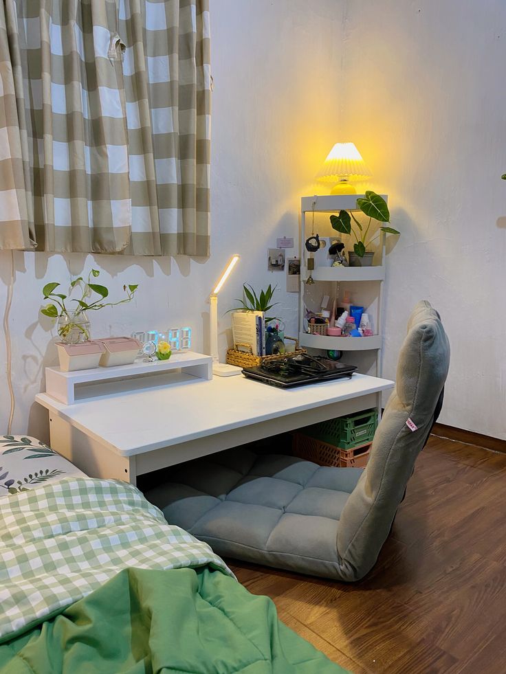 pindsf's tweet photo. 30k for seblak ��
30k for a useful storage ✅️ https://t.co/uGT9ceLi8K