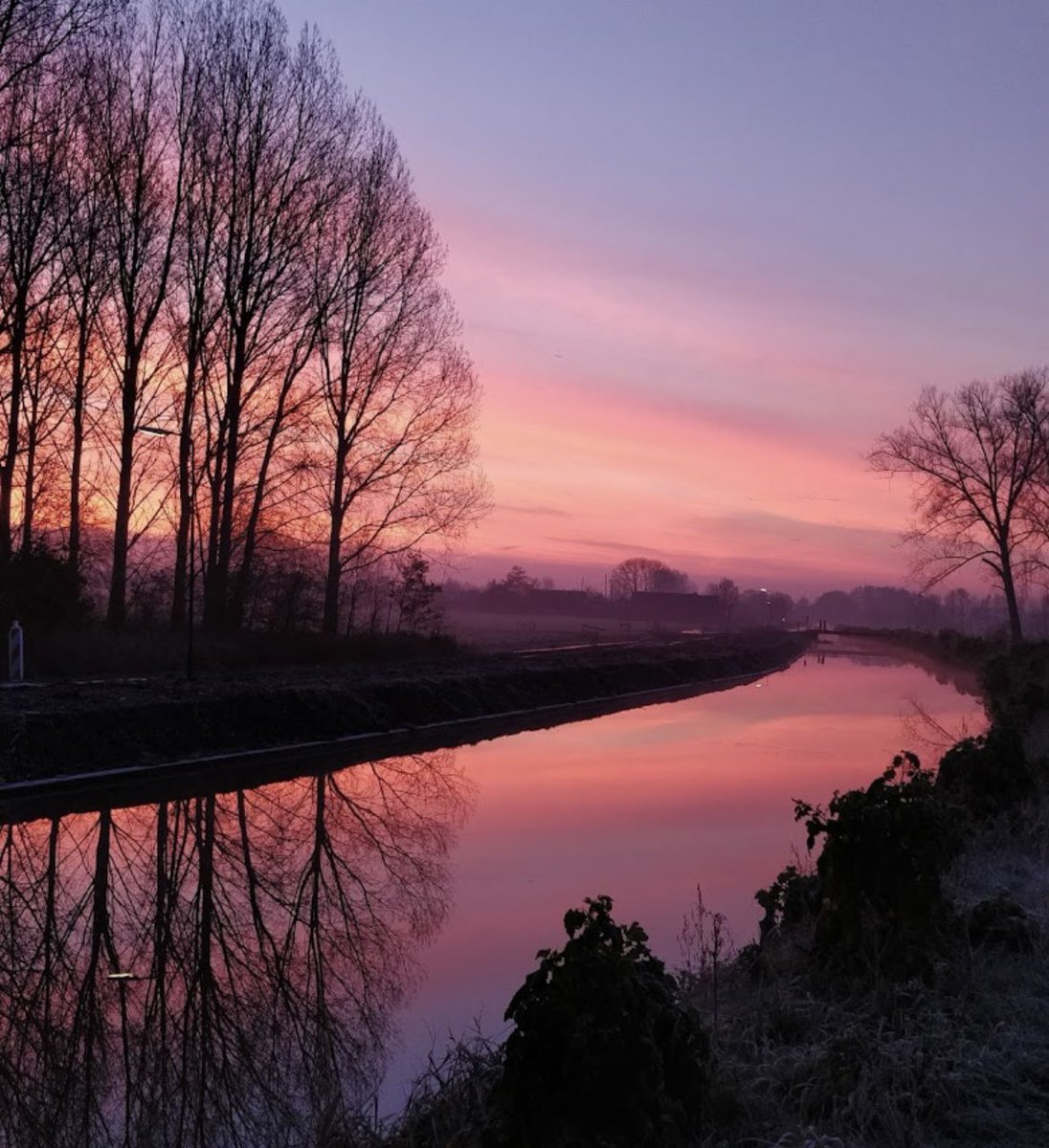 QuickScan's tweet image. #Goedemorgen #zaterdag

Naast mijn mountainbike nu ook #Giant #racefiets gekocht om te genieten van momenten zoals deze. Wat een #zonsondergang he🥰

Vandaag 60klm wegknallen #fijnweekend💋

#nature #sunset