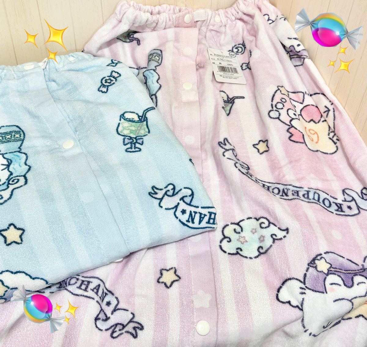 🍀#コウペンちゃんのおみせやさん大阪梅田店🍀

＼ ✨新商品入荷のお知らせ✨ ／

#コウペンちゃん の『ビーチバッグ』と『ラップタオル』が入荷いたしました❣️

今年の夏大活躍すること間違いなし‼️
星座のデザインがとってもかわいい💖

ぜひチェックして下さい🌟