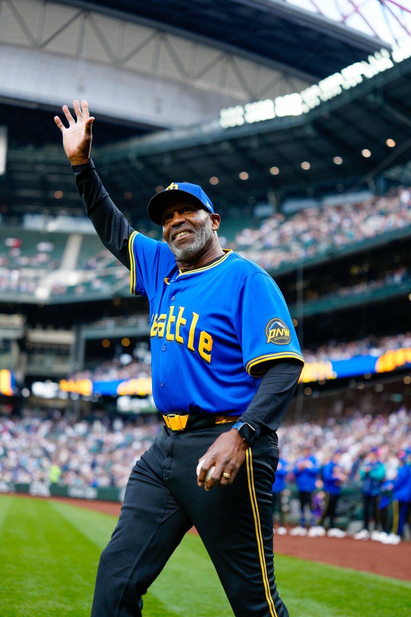 Seattle Mariners tweet media