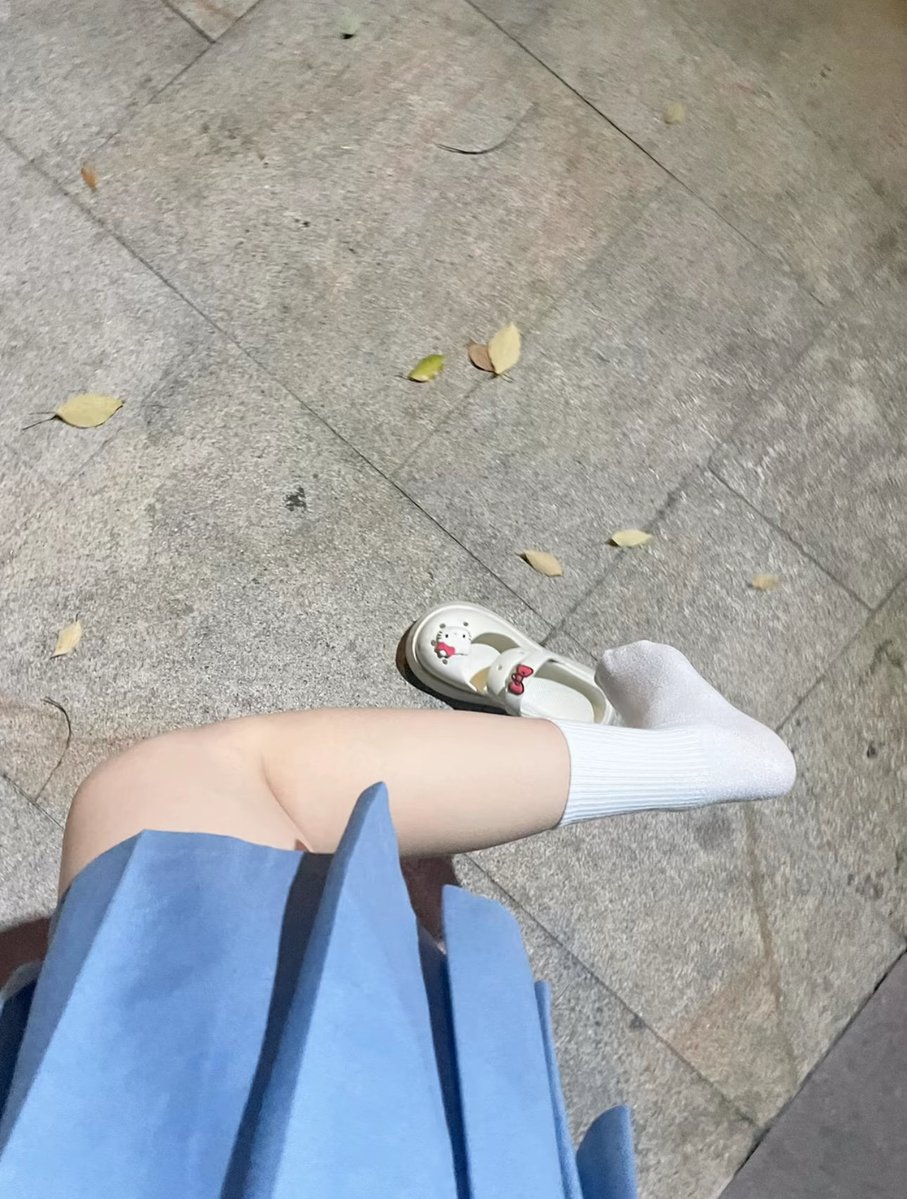 小雯^ tweet media