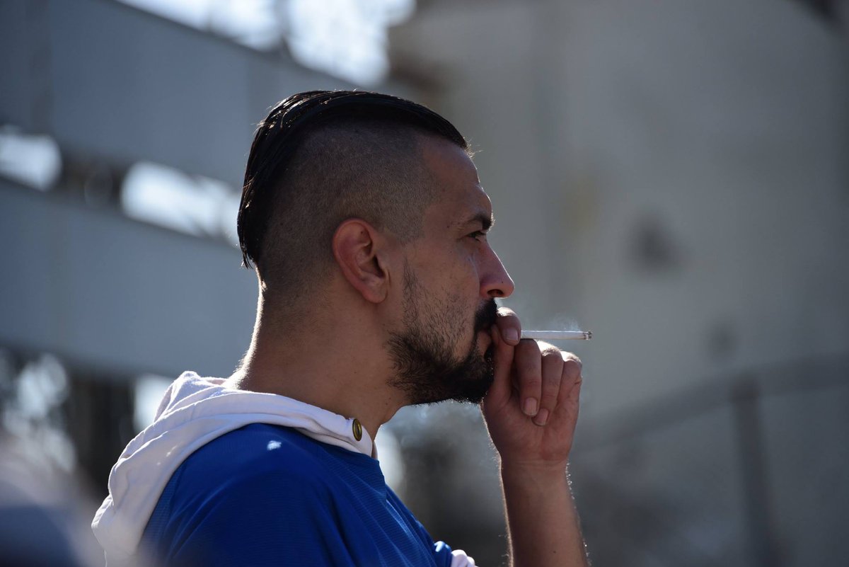 01kebabman's tweet photo. Adana Demirspor olarak rekorlar kırarak, negatif EN'lerimizi çogaltarak 1.lige veda ettik :(  Fotolar maç sabaha kadar oynansa gol atamayacagımızın belli olduğu Denizli'de oynanan bir  maça aittir. https://t.co/BsB95c7T4N