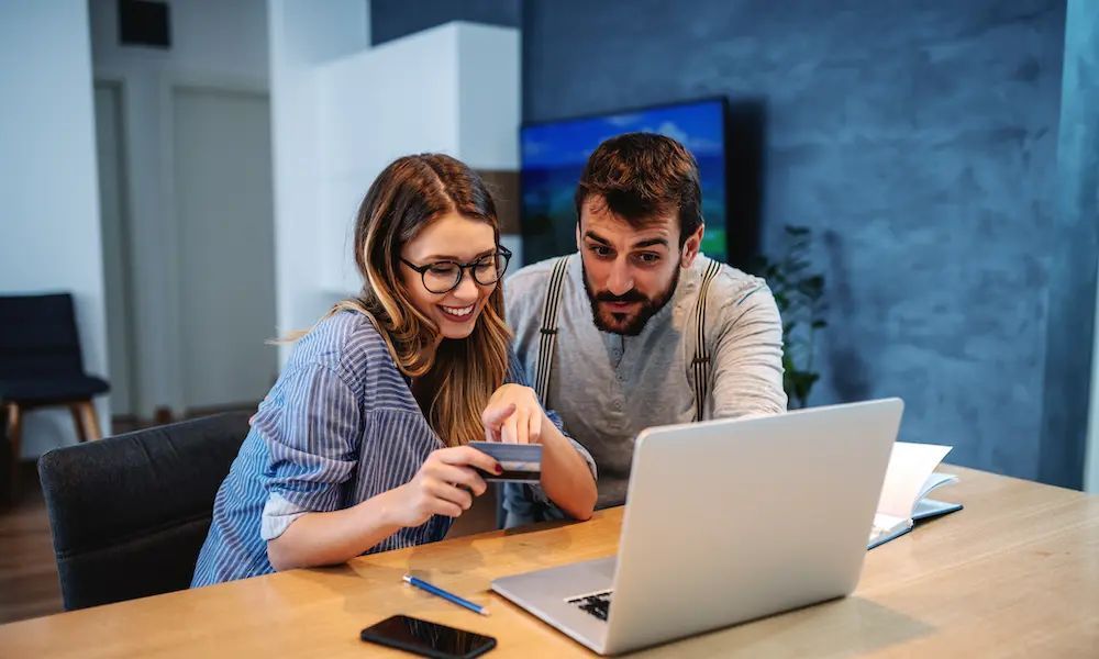 BusinessTalk's tweet image. buff.ly/8x63Eul Ultimately, customers define your product’s value and your brand’s worth. Understanding what delights them, what they prefer, and how you meet their needs is essential for lasting success. #CustomerFirst