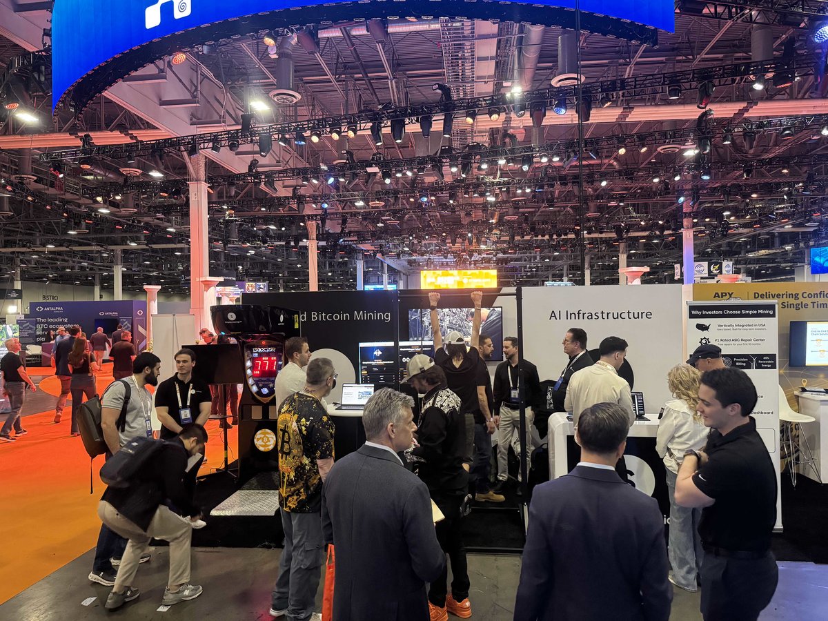 At BTC 2026 this week, the AI infrastructure conversations felt like time travel.

Every pitch sounded like Bitcoin mining in 2020. 2 GW of capacity coming online next quarter, hundreds of millions ready to deploy, customer contracts always one phase away from closing. The