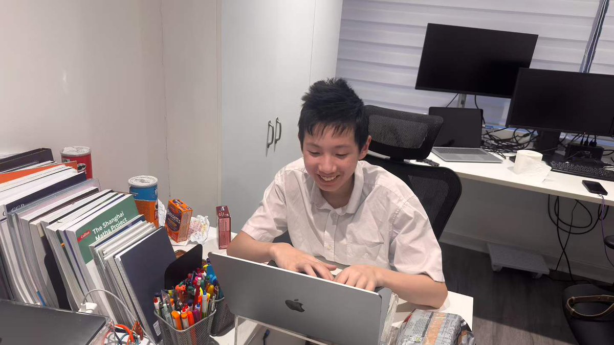 doctorzlai's tweet image. Day 446 - Leetcoding with Kids - 3848. Check Digitorial Permutation
带娃刷题第446天 数字阶乘排列

#leetcode #tutorial #daily #learning #python #programming #力扣 #编程 #计算机 #学习 #factorial #阶乘 #数学 #math