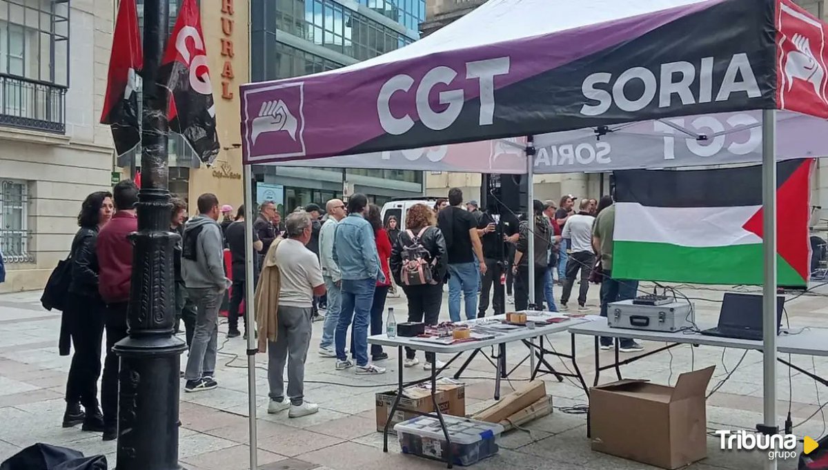 tribunaSoria's tweet photo. . @SORIACGT organiza un acto alternativo en la plaza de las Mujeres para celebrar el 1 de mayo

https://t.co/bew2gNJntD https://t.co/5qutW65SbZ