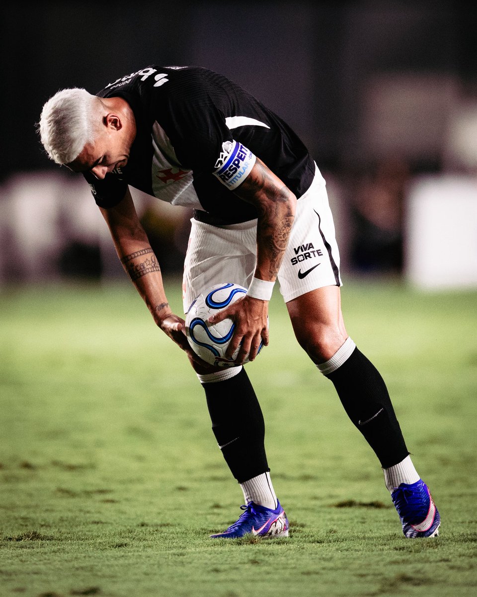 PumaRodriguez04's tweet photo. Uma vitória com alma e cara de Vasco da Gama. Vamos juntos por mais, Vascão! 💢 https://t.co/FdDDw5M6tc