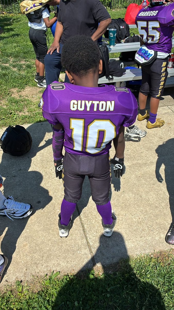 _Quis215_'s tweet photo. 2 games in so far . 1%! https://t.co/0kZxz1lvtY