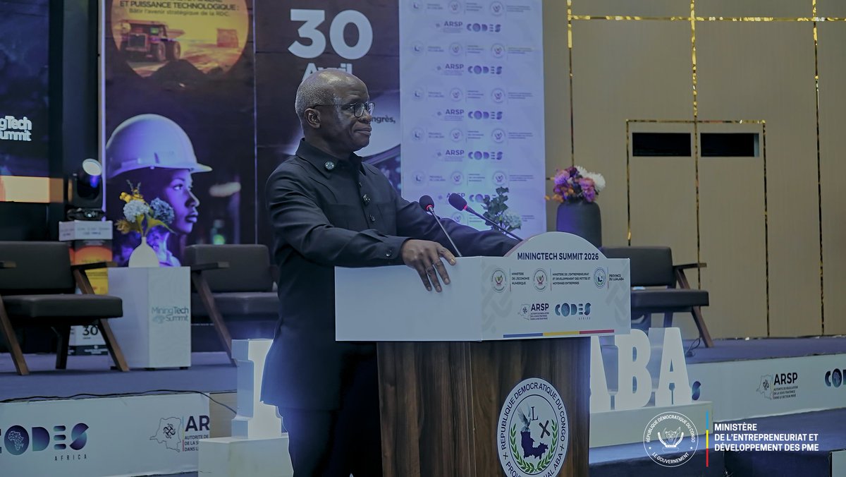 OnurIlunga's tweet photo. RDC Mining Tech Summit 2026 : À Kolwezi, @JustinKalumba prône une souveraineté minière via technologie et PME. Cap sur transformation locale, chaîne de valeur et certification. Il appelle la jeunesse à s’engager dans l’innovation et l’entrepreneuriat. https://t.co/2SnRG5frqK