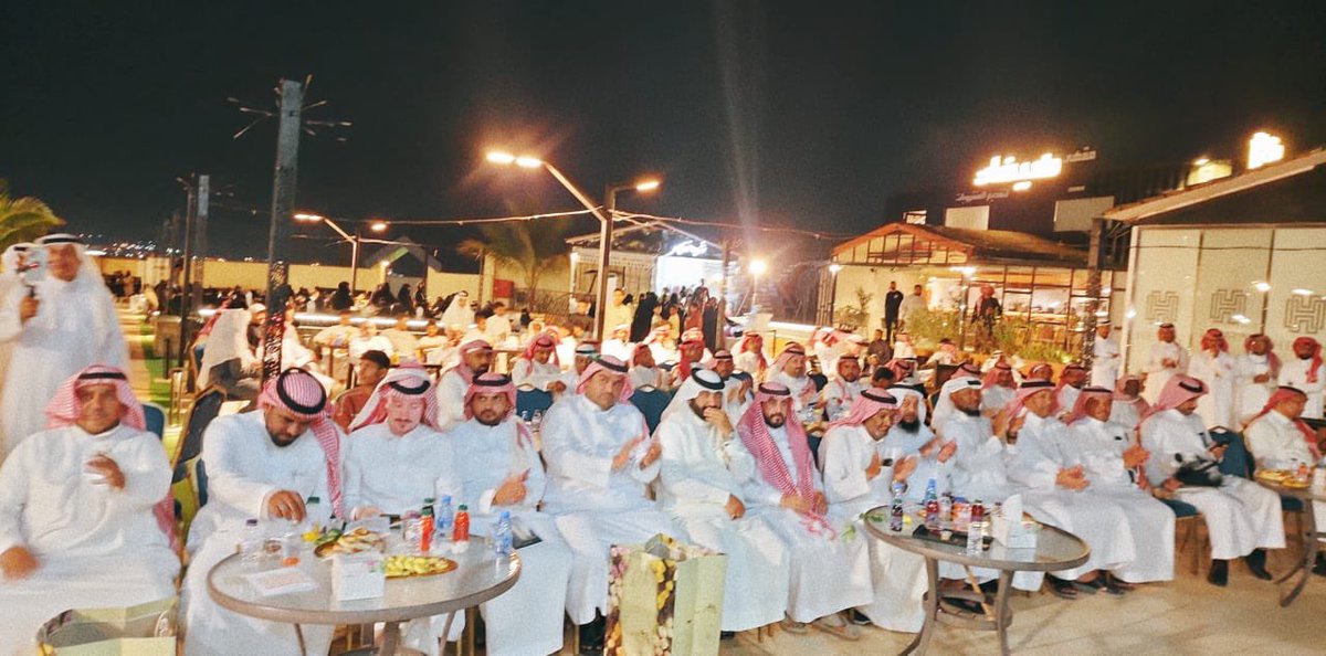 duroob66911's tweet photo. شاركت جمعية دروب السياحة في حفل تدشين كتاب الكاتبة سعدية آل المجنب “حلا لم تعد طفلة”، وسط حضور ثقافي واجتماعي مميز بمقهى هيفان بمحافظة محايل عسير كما جرى تكريم الجمعية تقديرًا لمشاركتها ودورها المجتمعي، ومثّلها عضو مجلس الإدارة الأستاذ موسى بن عمر الشهري https://t.co/5U1JZFPKGc