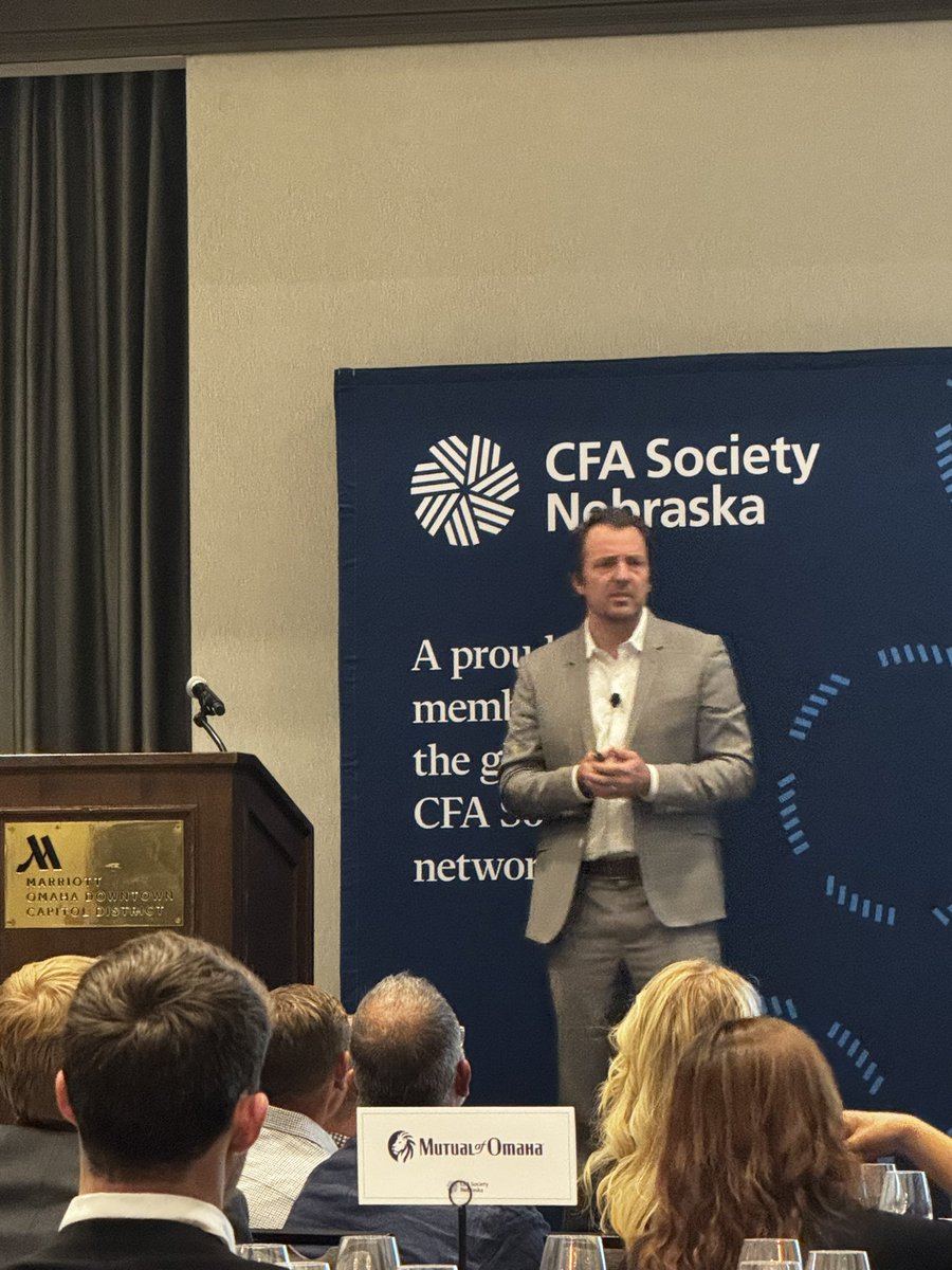 kevinchenNYC's tweet image. The pilgram trip to Omaha every May is a must for global investors!  Attending the 50th CFA Society Nebraska value investment summit.  Meb Faber talked about the current overvaluation of U.S. stocks.  #omaha #valueinvesting #buffett #CFA $BRK.A