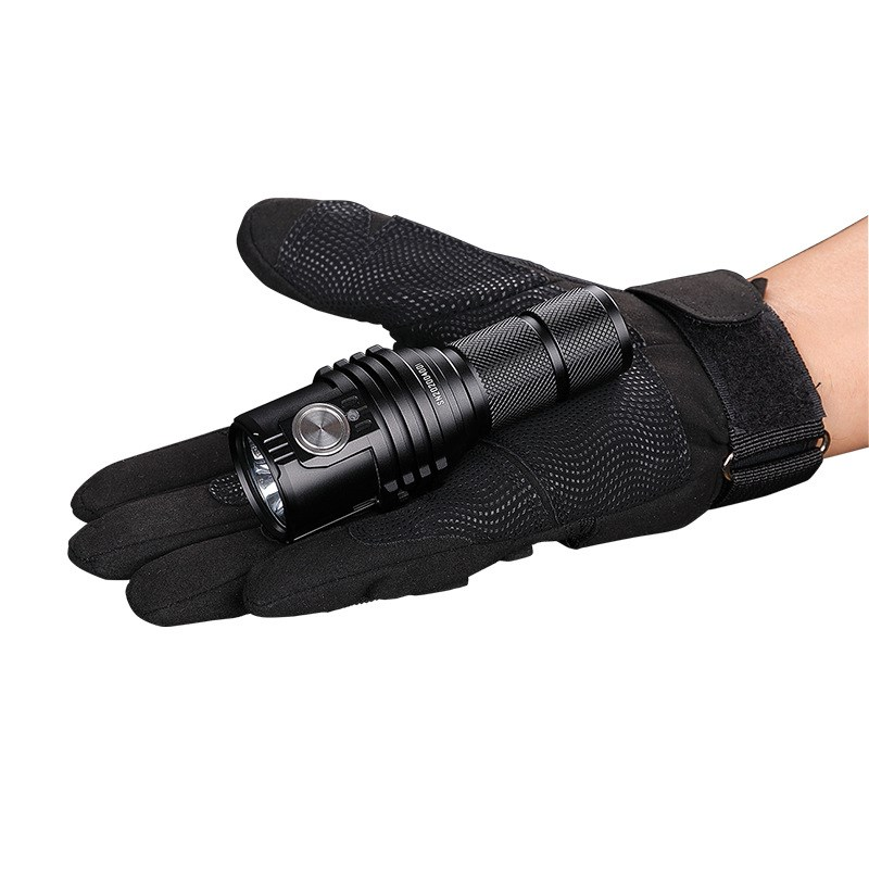 UnicunShop's tweet image. Stop squinting in the dark like a confused owl! 🦉 Our Ultra-Strong LED Flashlight beams up to 500m, so you can actually see where you're walking (and what's walking toward you). 🔦✨

Grab yours here: unicun.com/product/outdoo…

#CampingLife #Outdoors #AdventureReady #NightOwl