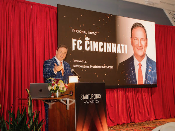 JeffBerding's tweet photo. Growing a great city takes collaboration, connection, and people willing to invest in each other's success. At last night's @StartUpCincy awards, @FCCincinnati was honored to take home the Regional Impact award - recognized alongside a remarkable group of organizations all working together to help this city grow. Congrats to all the nominees and winners. Cincinnati's best days are ahead.