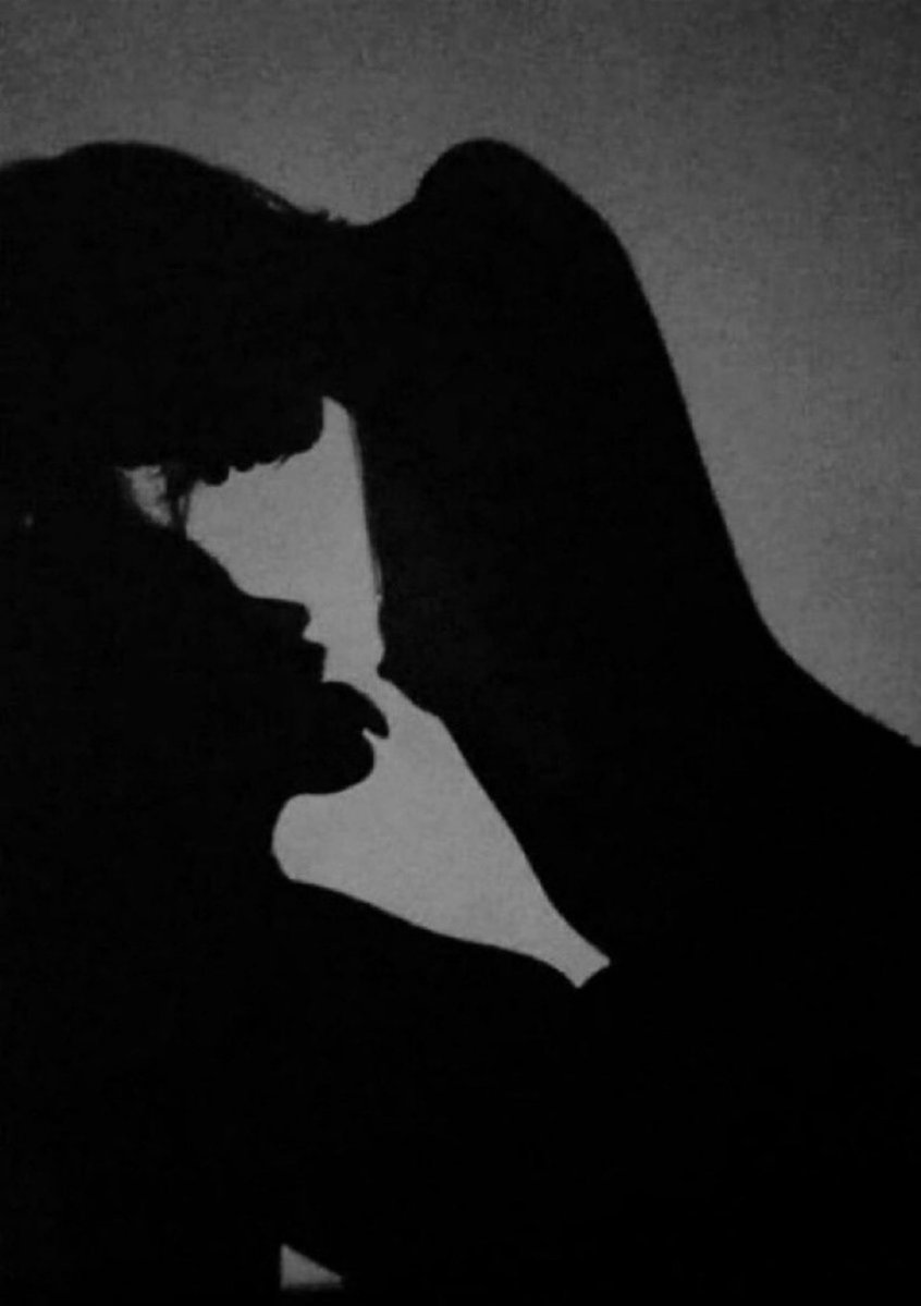 Love Couple tweet media